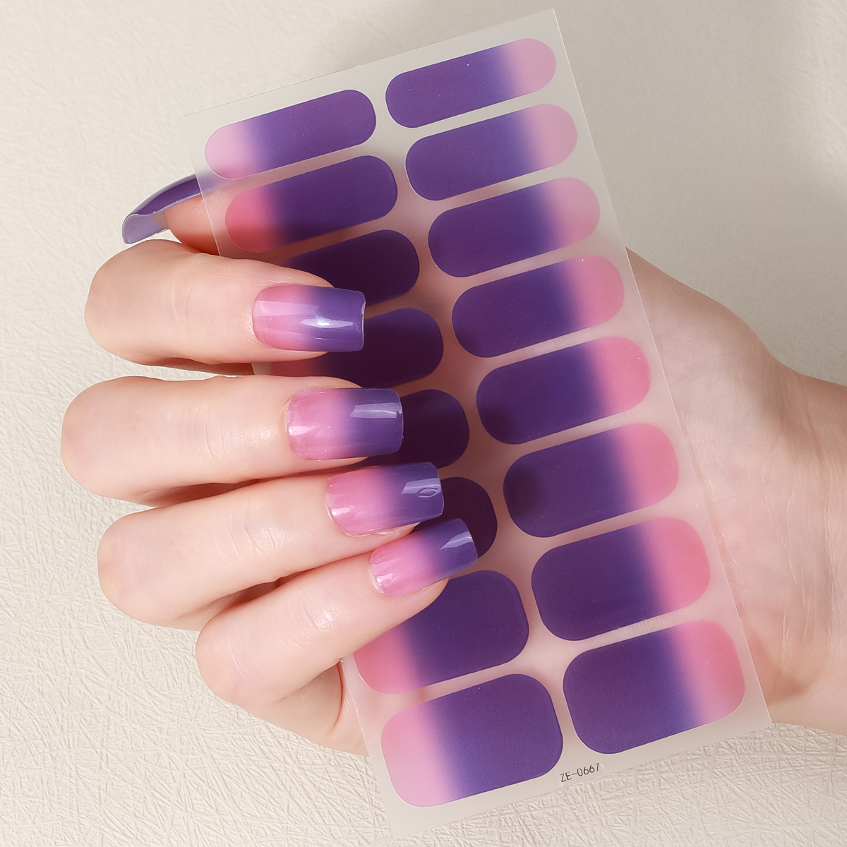 16Tips Full Cover Gradient Nai - Full Cover Adhesive recensie en prijs